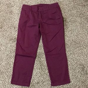 Kut from the Kloth maroon capris